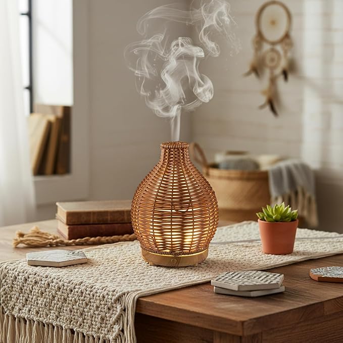 Essential Oil Diffuser หวายสาน Boho 80ml – เงียบ ปิดอัตโนมัติ หมอกละเอียด เหมาะสำหรับห้องนอนและออฟฟิศEssential Oil Diffuser หวายสาน Boho 80ml – เงียบ ปิดอัตโนมัติ หมอกละเอียด เหมาะสำหรับห้องนอนและออฟฟิศ